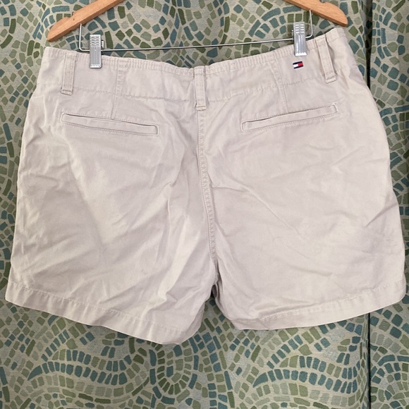 Tommy Hilfiger Cotton Shorts 14 - Picture 2 of 9